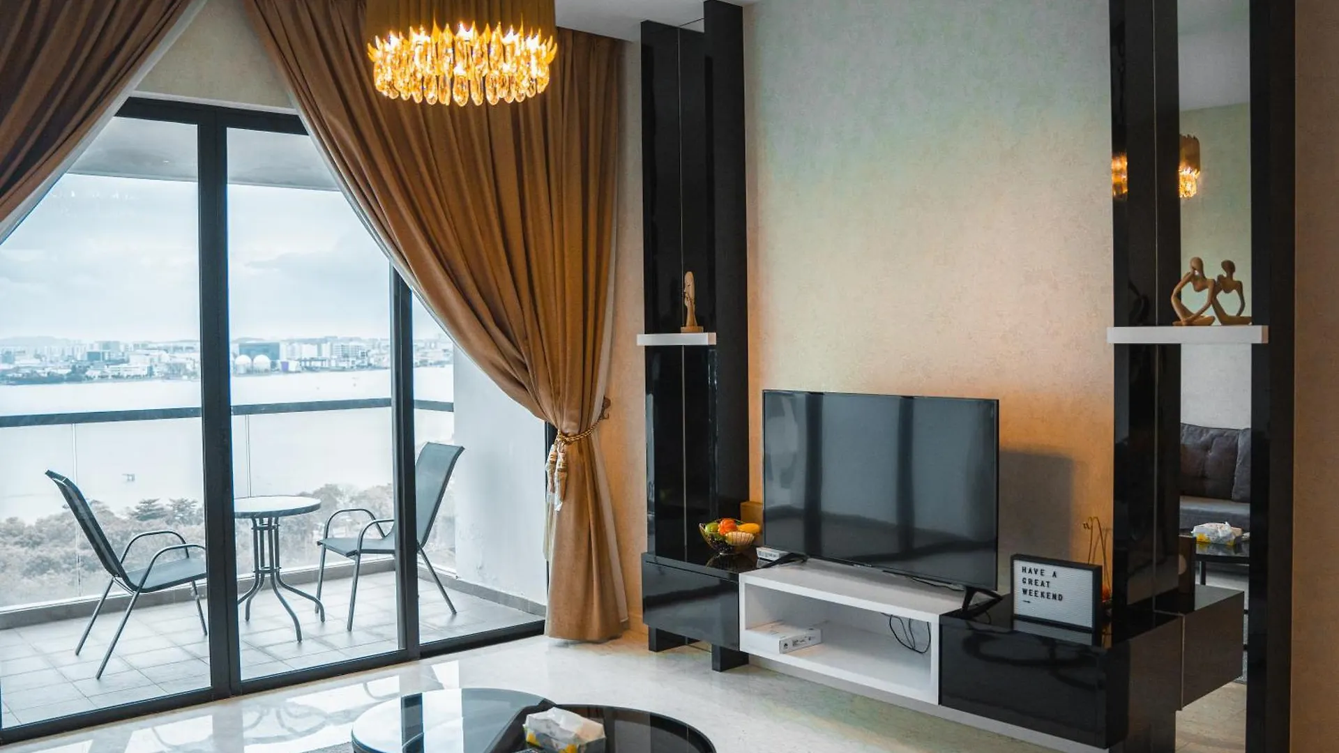 Apartment Epic Marina View 3Br Permas W Bathtub & Seaview Balcony Permas By Our Stay Johor Bahru
